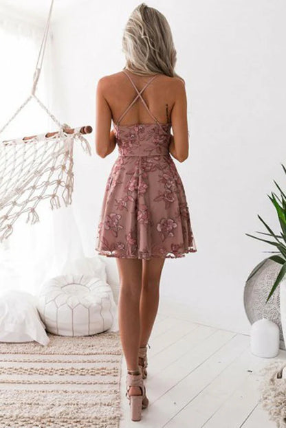 Xuewuba Dress Charming Blush A-Line Homecoming Dresses Short Prom Dress with Appliques