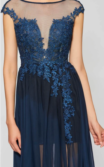 Xuewuba Dress A-line Sexy Split Front Bateau Chiffon Gown With Lace Appliques Deep V-back Prom Dress Formal Wear Dresses