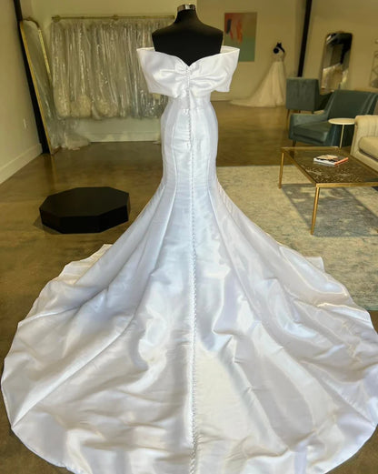 Off-the-Shoulder Bow Trumpet Long Wedding Dress