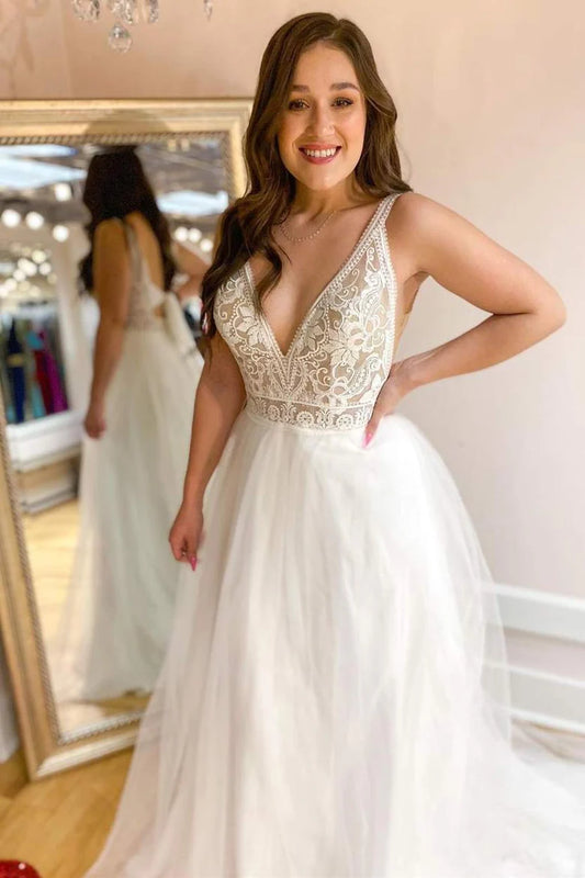 A-Line Lace V-Neck Backless Tulle Wedding Dress