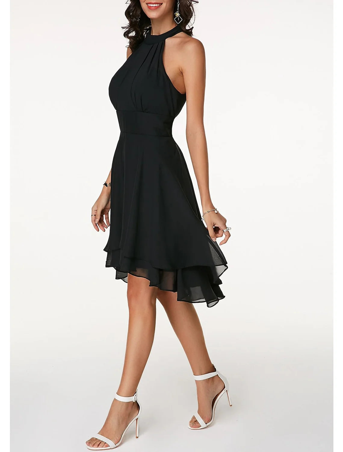 A-Line/Princess Halter Knee-Length Sleeveless Cocktail Party Dresses Chiffon
