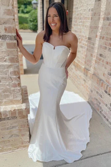 Strapless Open Back Mermaid Long Wedding Dress