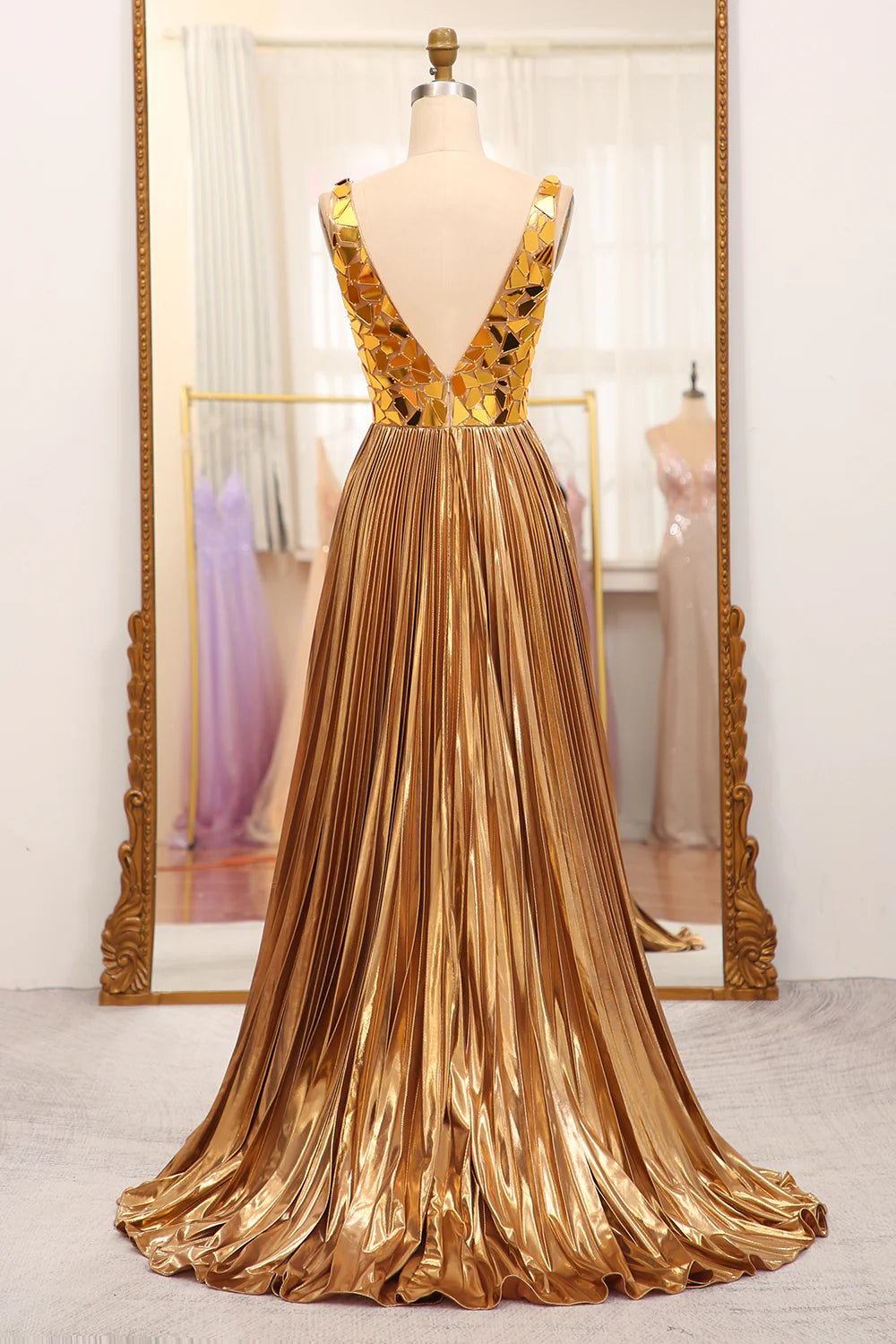 Sparkly A-Line V-Neck Pleated Prom Dress With Slit