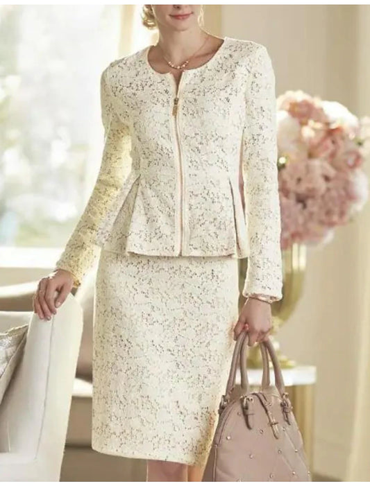 Two Piece Sheath / Column Mother of the Bride Dress Wedding Guest Elegant Party Scoop Neck Knee Length Lace Long Sleeve Wrap Included