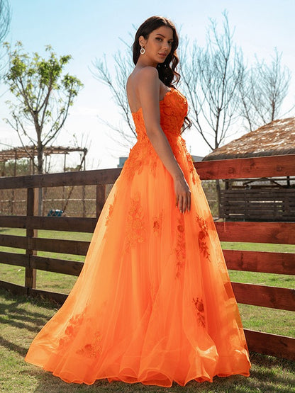 A-Line Tulle Applique Sweetheart Sleeveless Floor-Length Prom Dresses