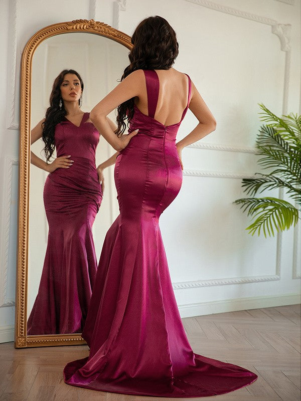 Silk like Satin Ruched Halter Sleeveless Sweep/Brush Train Dresses