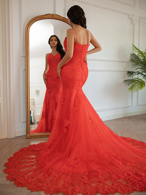 Lace Applique V-neck Sleeveless Sweep/Brush Train Dresses