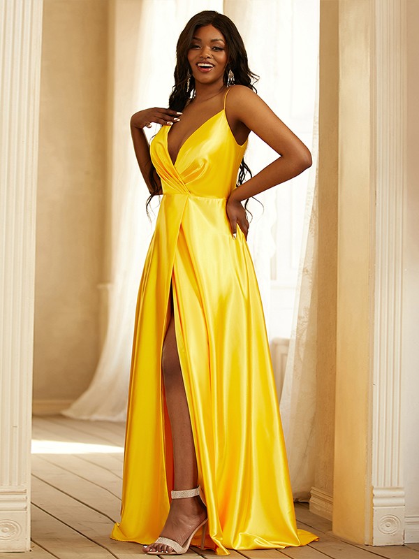 Satin Ruched V-neck Sleeveless Sweep/Brush Train Dresses