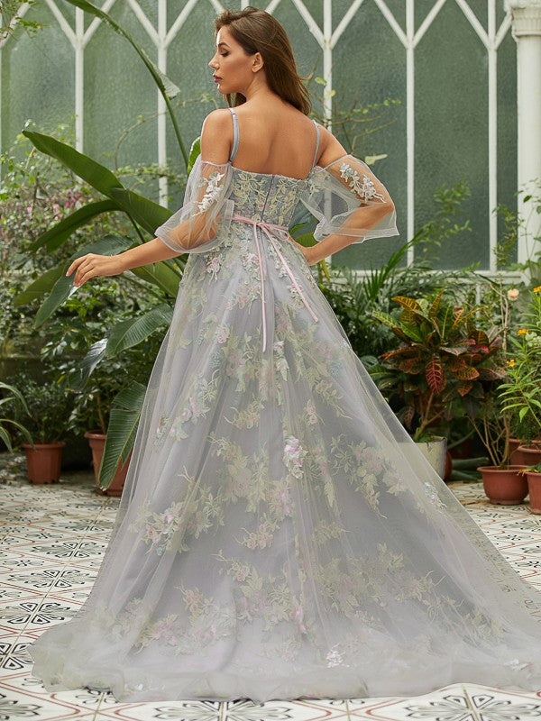 Applique Sweetheart Short Sleeves Sweep/Brush Train Dresses