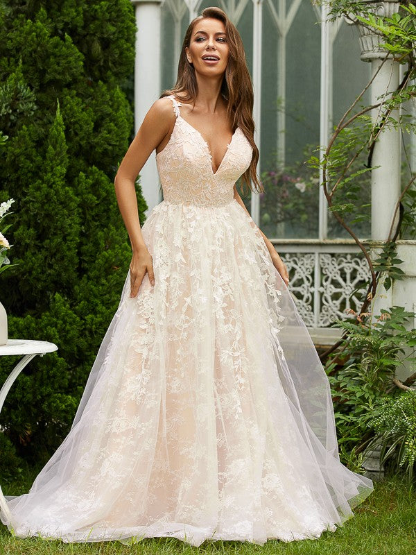 Tulle Lace V-neck Sleeveless Sweep/Brush Train Dresses