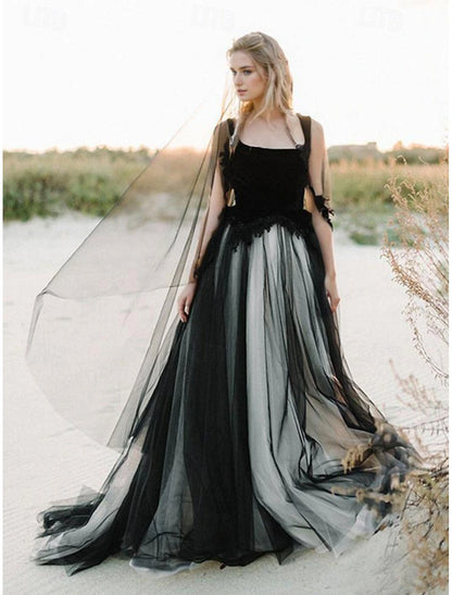 Beach Boho Black Wedding Dresses Ball Gown Square Neck Spaghetti Strap Sleeveless Court Train Lace Bridal Gowns