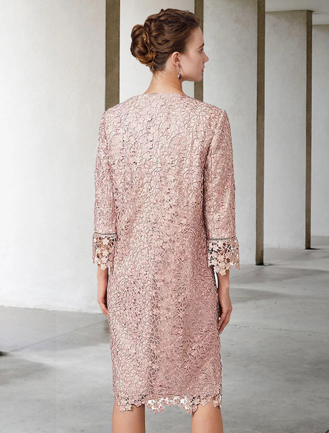 Two Piece Sheath / Column Mother of the Bride Dress Church Elegant Jewel Neck Knee Length Chiffon Lace Short Sleeve Jacket Dresses